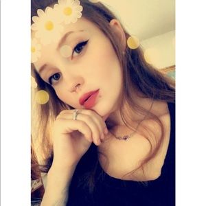Meet your Posher, Rebekah
